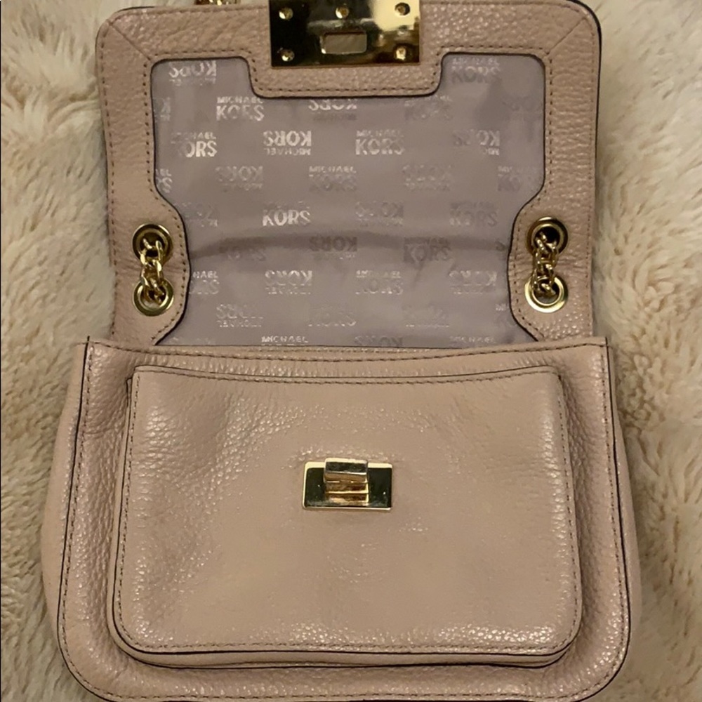 Purse - Picture 4 of 14